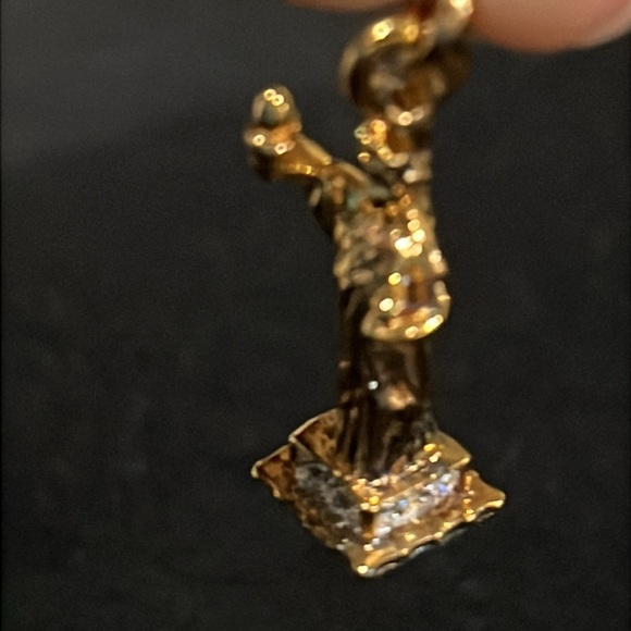 VICTORIA WIECK Beverly Hills Charm .925 Gold Sterling Silver STATUE OF LIBERTY - Picture 2 of 6